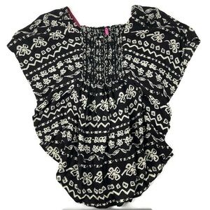 Super Lucky Cat Womens Blouse, Black White